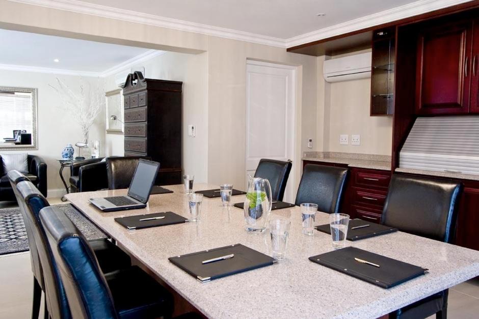 Forest Manor Boutique Guesthouse Umhlanga Rocks Εξωτερικό φωτογραφία
